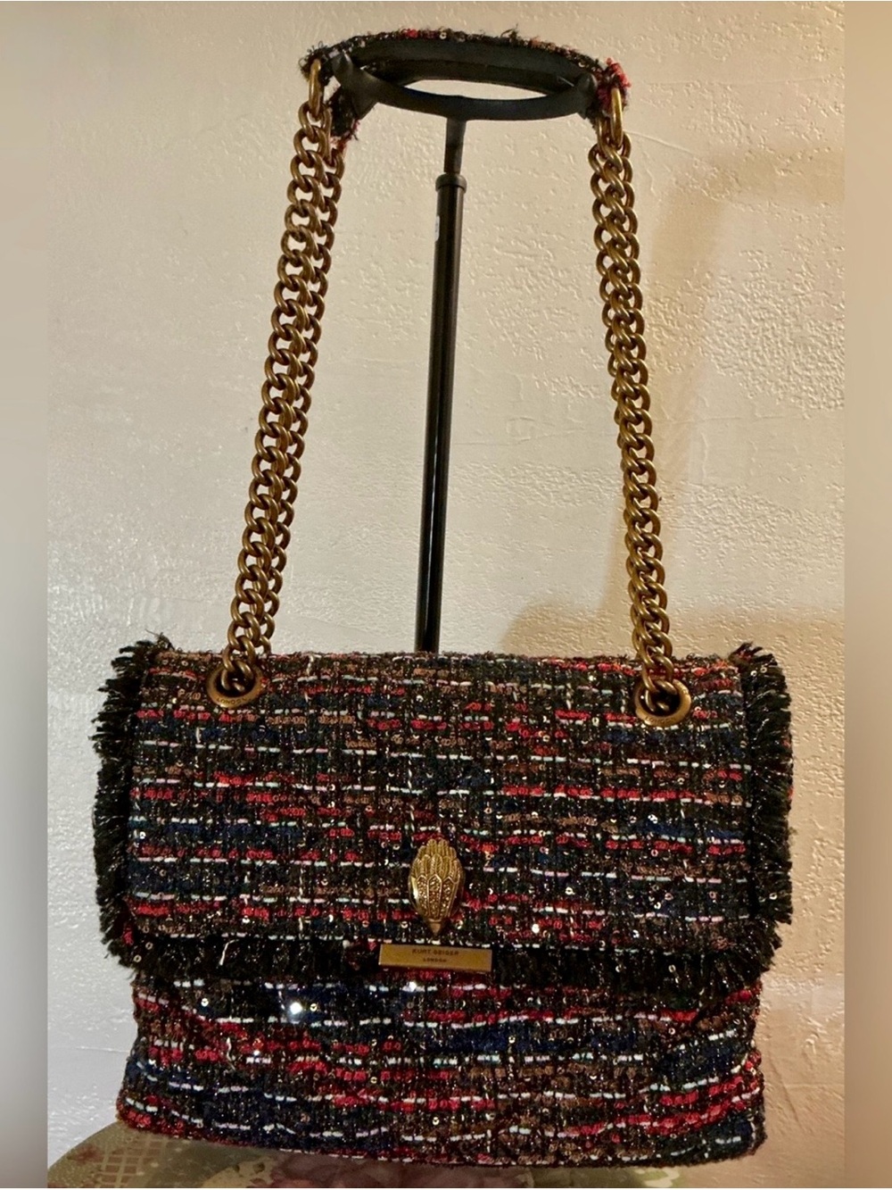 Kurt Geiger Kensington Tweed Shoulder Bag with Gold Chain - Black & Red EUC - Picture 12 of 15
